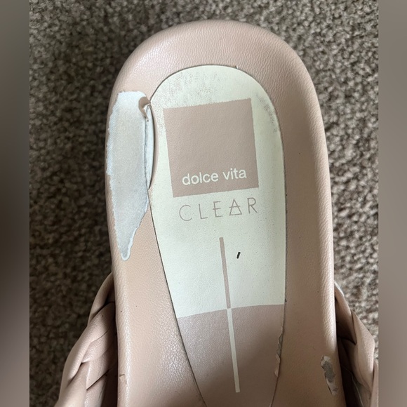 Dolce Vita Women's Cream Woven Sandals - Picture 5 of 7